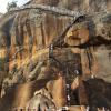 10 Aufstieg zum Fels von Sigiriya