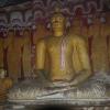 32-Buddhastatuen-in-Dambulla